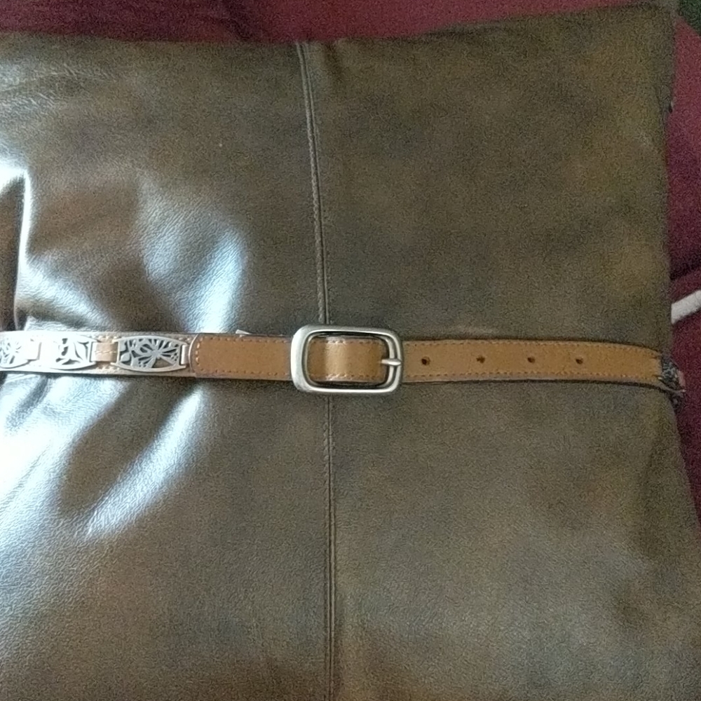 Fossil Tan Leather Belt with Silver Buckle L